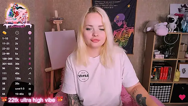 Snapshot of flower_sarah_ chatting on 01/02/25, 11:09 flower sarah  online show from 01/02/25, 11:09