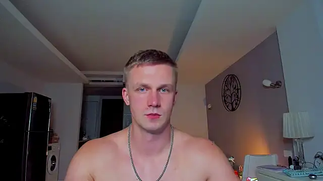 Snapshot of Samuel_Andrew chatting on 05/15/26, 05:25 Samuel Andrew online show from 05/15/26, 05:25