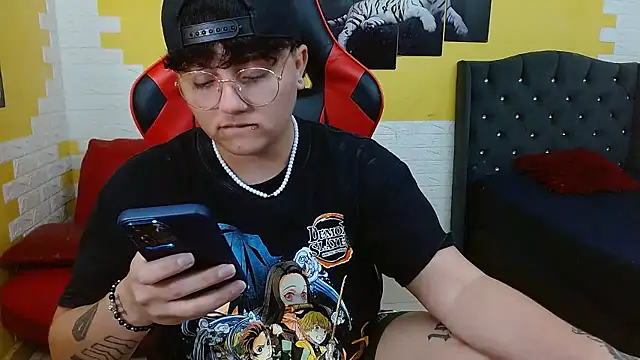 isabeautyx19 online show from 01/15/26, 04:17