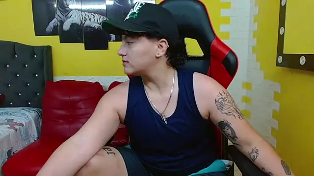 isabeautyx19 online show from 02/14/26, 01:57