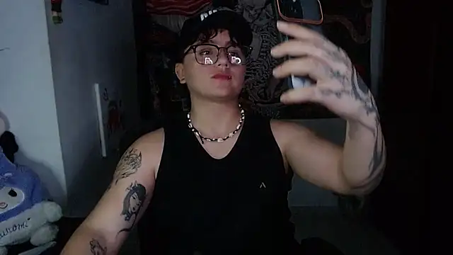 isabeautyx19 online show from 05/11/26, 01:55