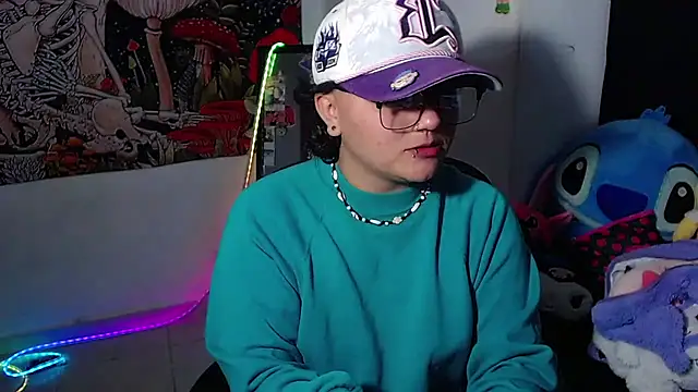 isabeautyx19 online show from 07/19/26, 02:59