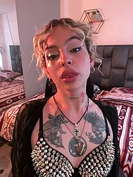 Snapshot of Bonnie_vega chatting on 03/19/26, 08:35 Bonnie vega online show from 03/19/26, 08:35