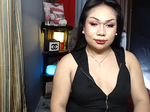 Snapshot of XXmistressamandaXX chatting on 10/17/25, 10:51 XXmistressamandaXX online show from 10/17/25, 10:51