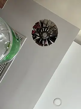 Snapshot of ellielawson chatting on 03/13/26, 05:03 ellielawson online show from 03/13/26, 05:03