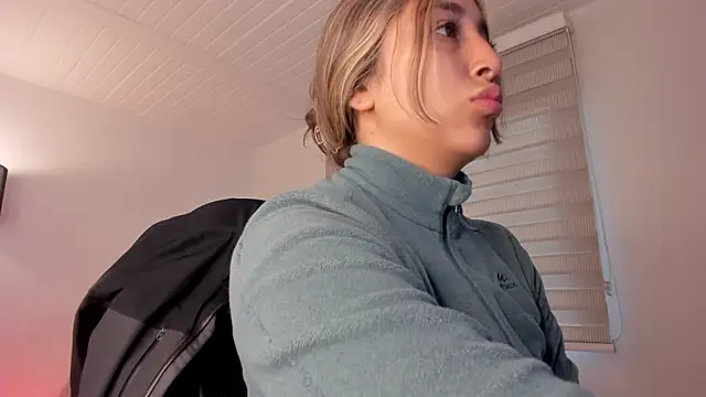 Snapshot of vico_sweety chatting on 04/20/26, 11:13 vico sweety online show from 04/20/26, 11:13