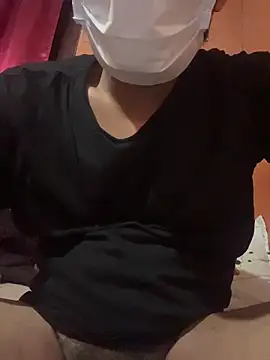 Snapshot of samihway chatting on 04/01/26, 05:19 samihway online show from 04/01/26, 05:19