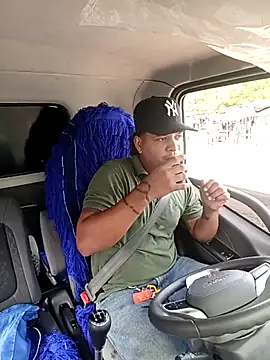 yoryisexi online show from 10/12/25, 01:43