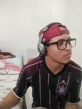 Piroca doce18 online show from 11/20/25, 05:45