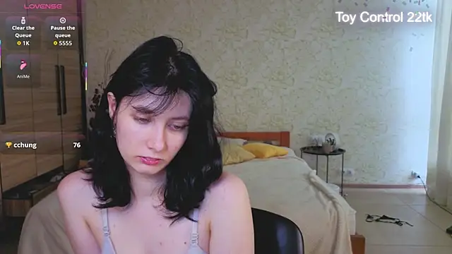 Snapshot of JulisSweet chatting on 07/14/26, 10:54 JulisSweet online show from 07/14/26, 10:54