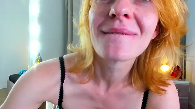 SquirtyAlisa online show from 09/12/25, 10:32