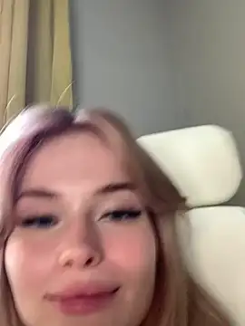 Vladamais online show from 02/25/25, 03:16