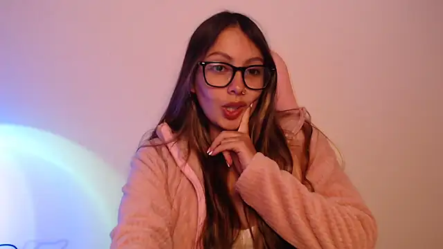 lalawhitte online show from 11/26/25, 09:27