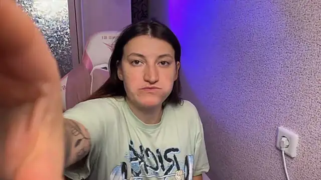 Snapshot of Katrin__kiss chatting on 04/22/26, 03:24 Katrin kiss online show from 04/22/26, 03:24