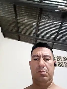 Snapshot of walwan85 chatting on 11/07/25, 08:14 walwan85 online show from 11/07/25, 08:14