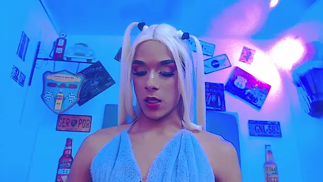 SARA VAL3NTINA  online show from 01/01/25, 01:05