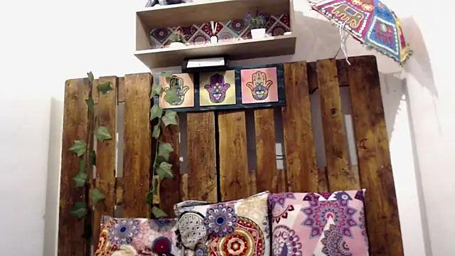 SARA VAL3NTINA  online show from 09/10/25, 11:16