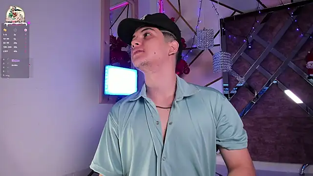 Brat  online show from 12/22/24, 12:27