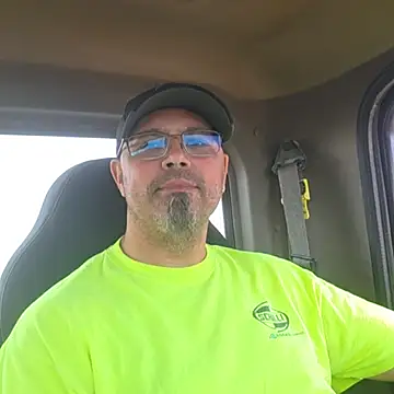 KrazyLegz online show from 10/18/25, 01:56