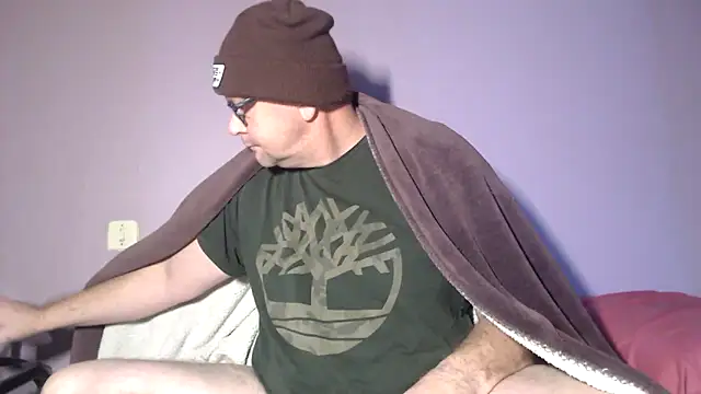 Snapshot of hairy_orbite chatting on 12/01/25, 08:30 hairy orbite online show from 12/01/25, 08:30