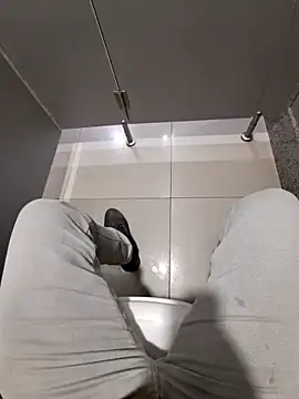 johny 69dxh online show from 12/17/24, 11:17