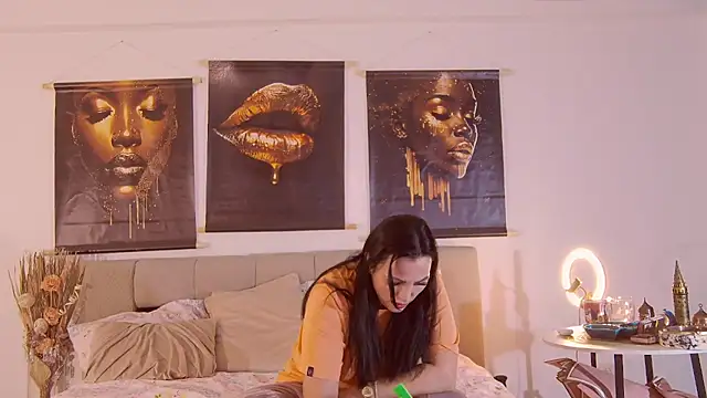 ReiyaRey online show from 01/18/26, 08:45