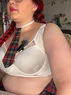 Snapshot of NinaGauther chatting on 03/16/26, 02:21 NinaGauther online show from 03/16/26, 02:21