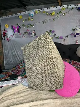 Snapshot of NinaGauther chatting on 03/18/26, 02:42 NinaGauther online show from 03/18/26, 02:42