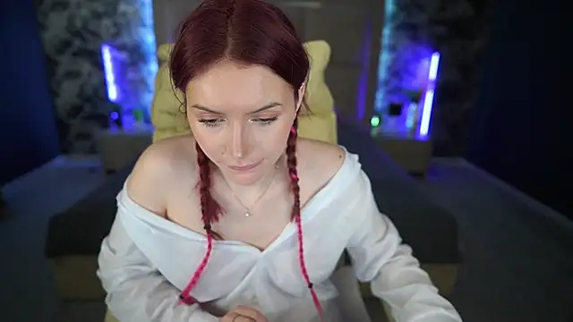 MilaSecrett online show from 03/15/25, 07:20