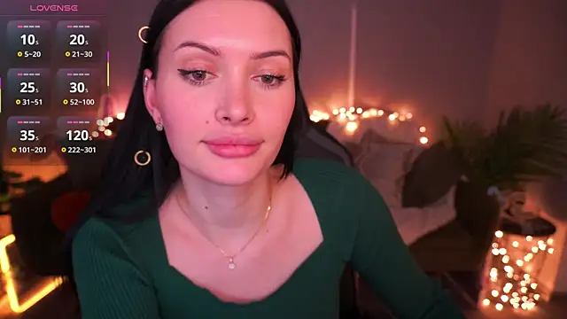 MilaSecrett online show from 02/07/26, 03:38