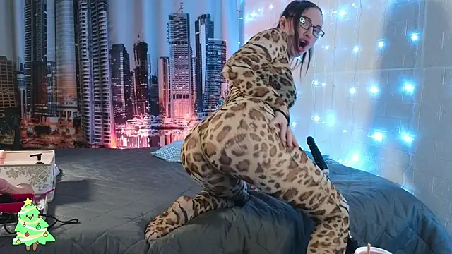 DashaHart online show from 12/13/25, 07:53