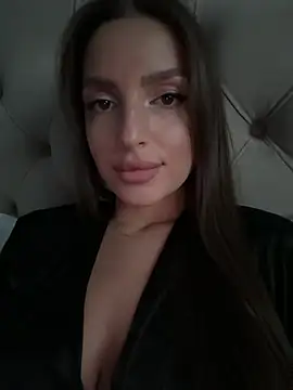 BellaHalles online show from 03/01/25, 03:16