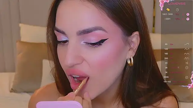 BellaHalles online show from 10/20/25, 06:25