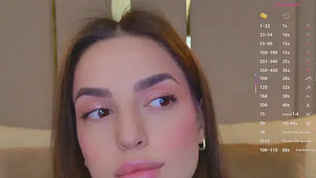 Snapshot of BellaHalles chatting on 02/02/26, 05:39 BellaHalles online show from 02/02/26, 05:39