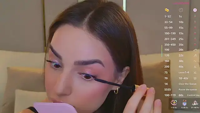 Snapshot of BellaHalles chatting on 02/04/26, 05:46 BellaHalles online show from 02/04/26, 05:46