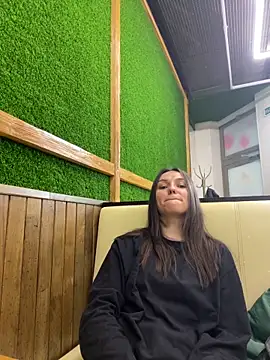 Snapshot of Jinna_milli chatting on 03/17/25, 10:38 Jinna milli online show from 03/17/25, 10:38