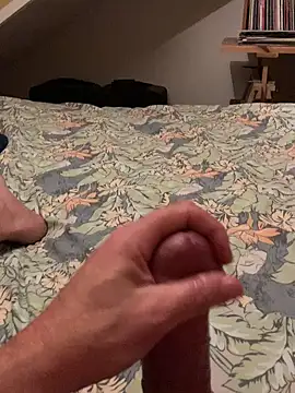 Snapshot of LivingLegend1978 chatting on 10/01/25, 05:41 LivingLegend1978 online show from 10/01/25, 05:41