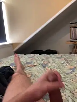 Snapshot of LivingLegend1978 chatting on 03/22/26, 11:24 LivingLegend1978 online show from 03/22/26, 11:24