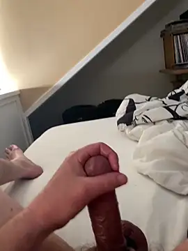 Snapshot of LivingLegend1978 chatting on 03/29/26, 08:03 LivingLegend1978 online show from 03/29/26, 08:03