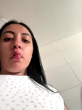 keilelewis online show from 11/26/25, 03:46