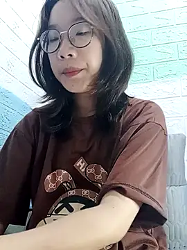 Nanoko online show from 04/18/26, 05:06