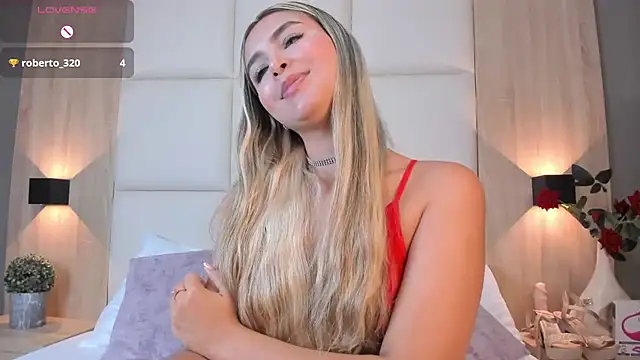 Snapshot of bella1207 chatting on 01/11/25, 10:51 bella1207 online show from 01/11/25, 10:51