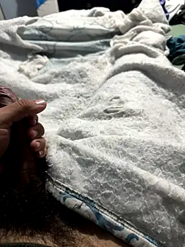 Snapshot of Your_love39 chatting on 12/01/25, 07:13 Your love39 online show from 12/01/25, 07:13