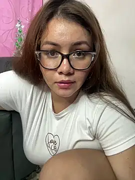 solecito 22 online show from 12/18/24, 03:26