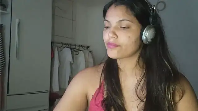 Snapshot of bombomepimenta chatting on 12/19/24, 09:28 bombomepimenta online show from 12/19/24, 09:28