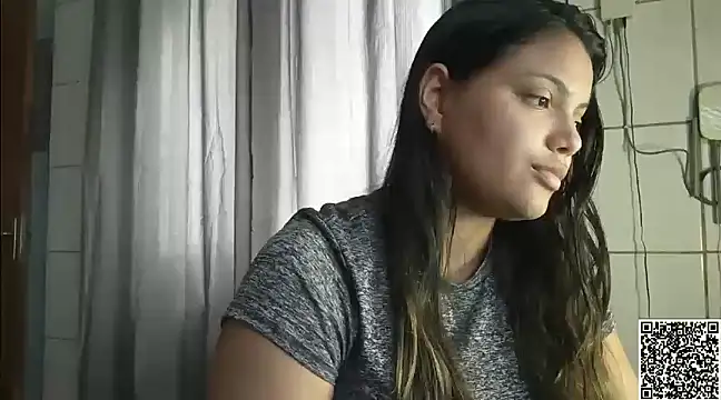 Snapshot of bombomepimenta chatting on 12/27/24, 07:14 bombomepimenta online show from 12/27/24, 07:14