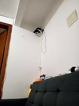 Snapshot of bombomepimenta chatting on 09/09/25, 05:12 bombomepimenta online show from 09/09/25, 05:12