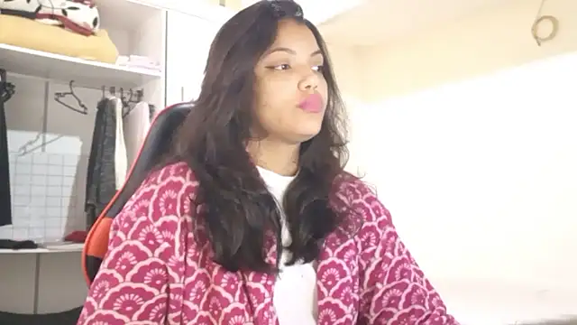 Snapshot of bombomepimenta chatting on 09/23/25, 11:02 bombomepimenta online show from 09/23/25, 11:02