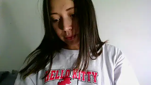 Snapshot of katherodriguezx chatting on 04/22/26, 09:16 katherodriguezx online show from 04/22/26, 09:16