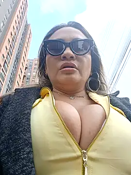 Afroditecash online show from 12/17/25, 06:58